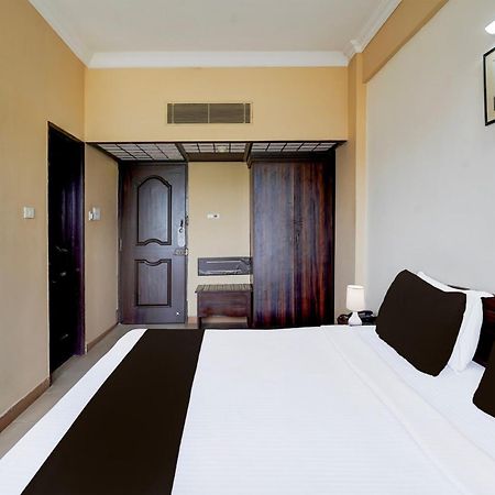 Super Townhouse Koyambedu Hotell Chennai Eksteriør bilde