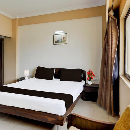 Super Townhouse Koyambedu Hotell Chennai Eksteriør bilde